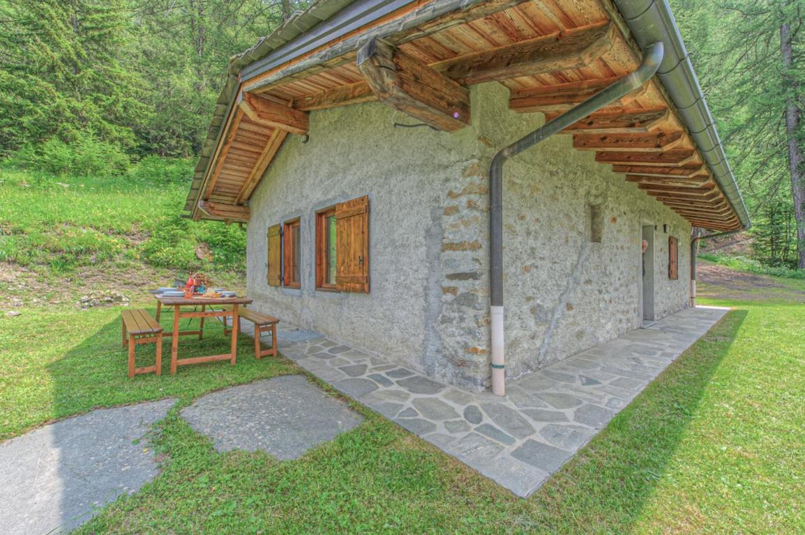 Holiday home Girasole Val Veny Cir Vda 0151