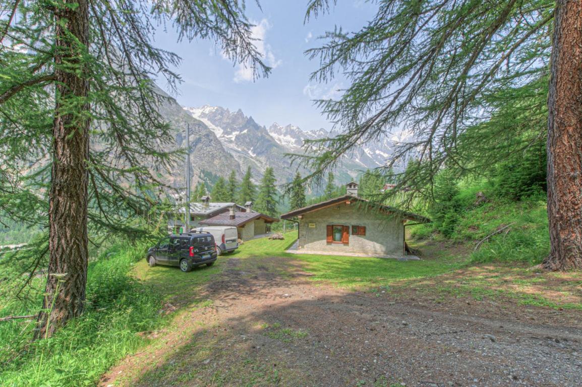 Holiday home Girasole Val Veny Cir Vda 0151 Courmayeur